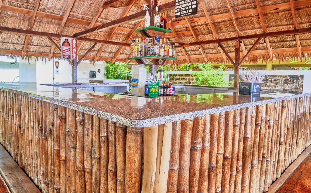 Yellow Bird Sea Negril Exterior photo
