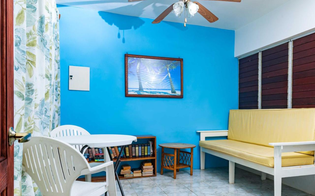 Yellow Bird Sea Negril Exterior photo